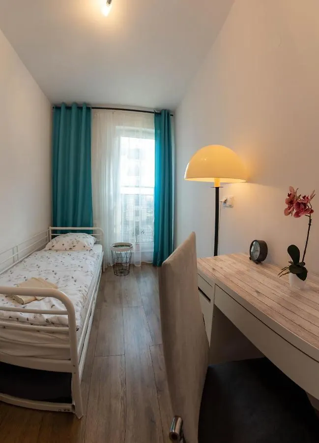 Apartament Loftowy Wypoczynek Goldair Poznan Poland
