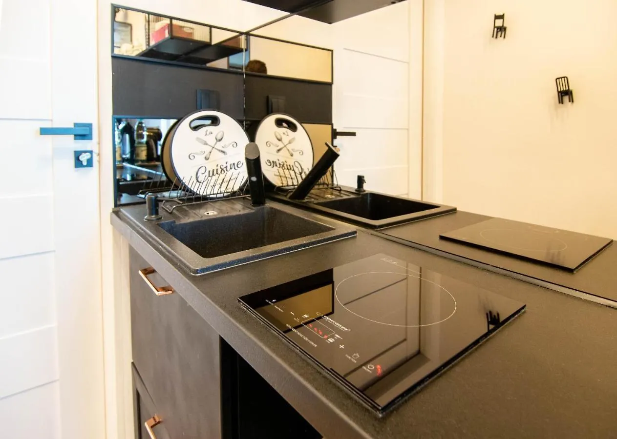 Apartment Apartament Loftowy Wypoczynek Goldair Poznan Poland