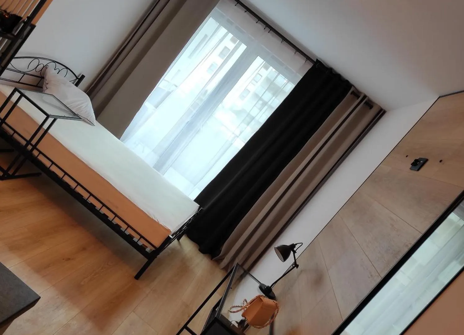 Apartament Loftowy Wypoczynek Goldair Poznan Poland